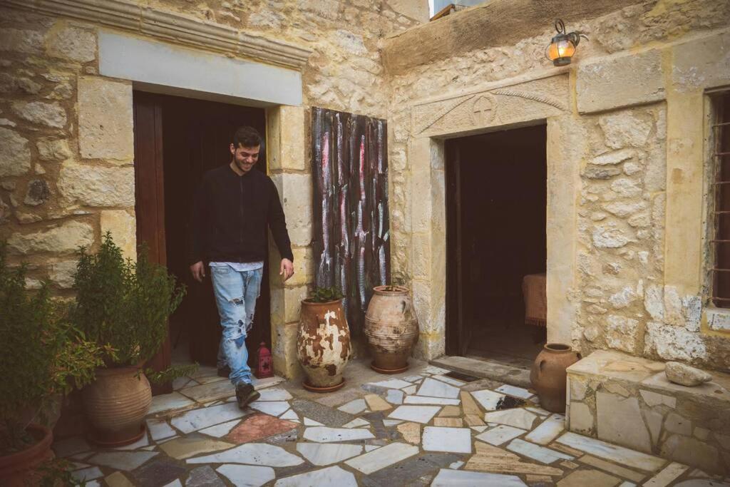 The Royal Stonehouse : Sophia Villa Vasiliki  Exterior photo