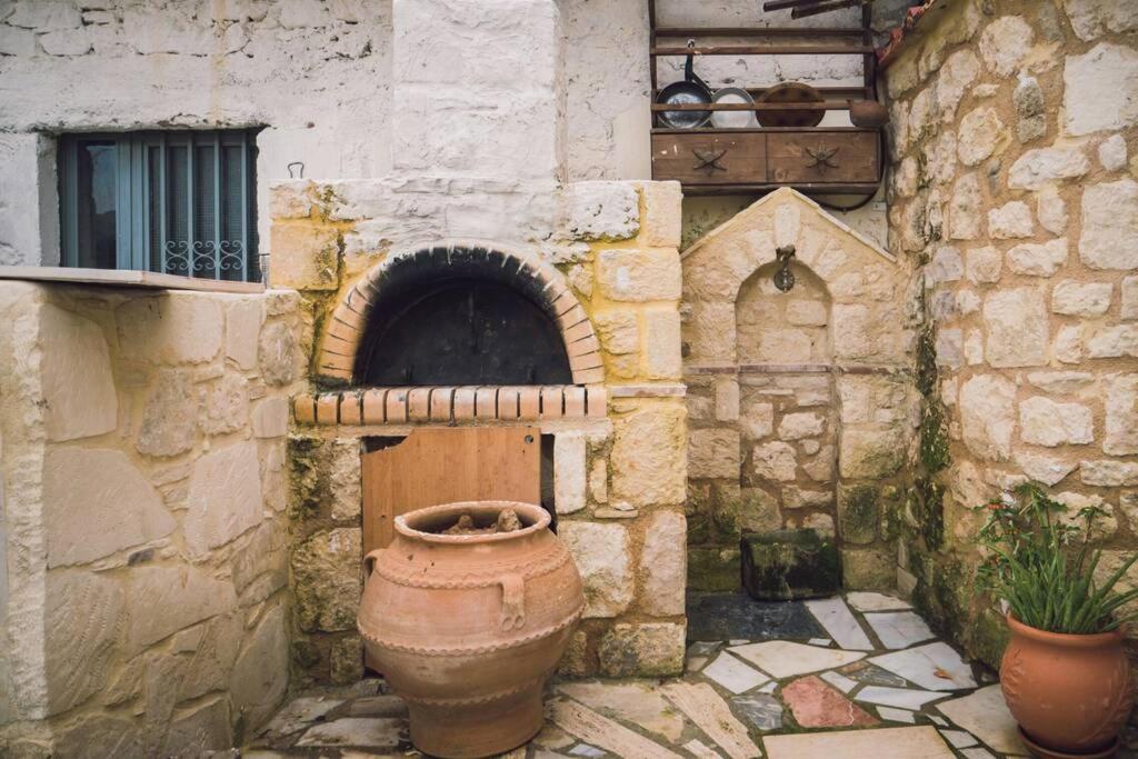 The Royal Stonehouse : Sophia Villa Vasiliki  Exterior photo