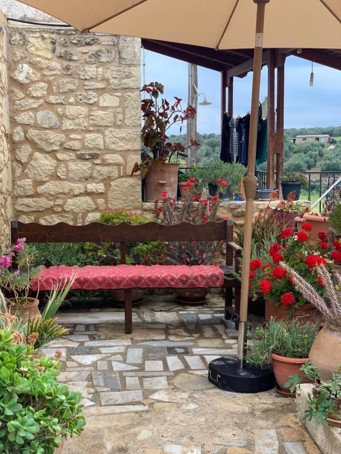 The Royal Stonehouse : Sophia Villa Vasiliki  Exterior photo
